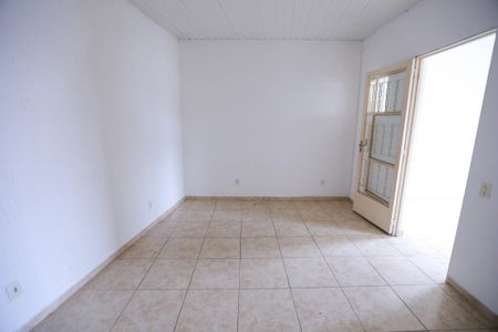 Quarto de casa para alugar com 1 quarto, 50m² em Vila Francos, São Paulo