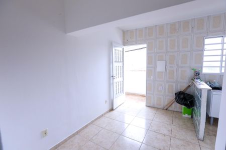 Sala de casa para alugar com 1 quarto, 50m² em Vila Francos, São Paulo