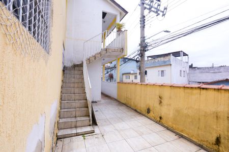 Casa para alugar com 50m², 1 quarto e sem vagaEscada