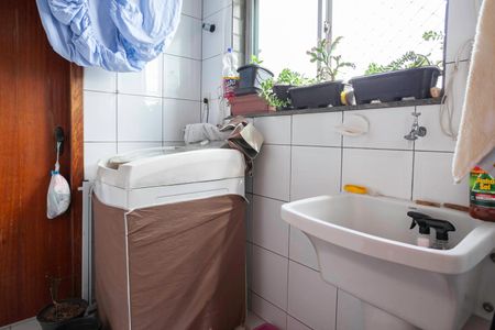 Apartamento à venda com 80m², 3 quartos e 1 vaga Apartamento à venda com 80m², 3 quartos e 1 vagaÁrea de serviço