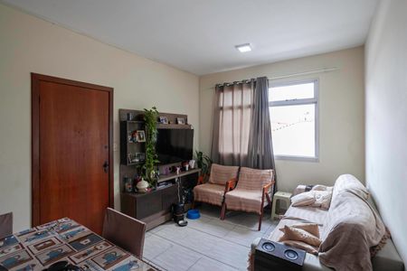 Apartamento à venda com 80m², 3 quartos e 1 vaga Apartamento à venda com 80m², 3 quartos e 1 vagaSala