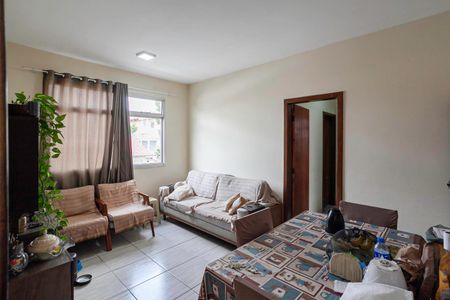 Sala  de apartamento à venda com 3 quartos, 80m² em Alto Caiçaras, Belo Horizonte
