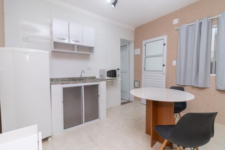 Kitnet / studio de kitnet/studio para alugar com 1 quarto, 20m² em Vila Nhocuné, São Paulo