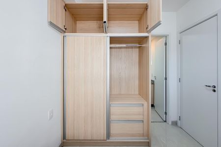 Quarto - Armários de apartamento para alugar com 1 quarto, 28m² em Liberdade, São Paulo