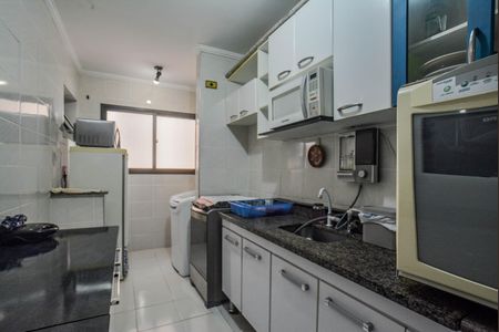 Apartamento à venda com 80m², 3 quartos e 1 vagaCozinha e Área de Serviço