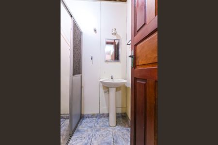 Casa para alugar com 55m², 2 quartos e 1 vagaBanheiro