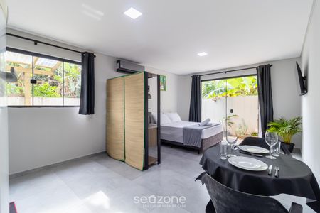 Casa de Condomínio para alugar com 1 quarto, 35m² em Campeche, Florianópolis