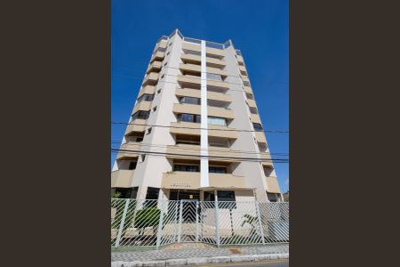 Apartamento para alugar com 112m², 3 quartos e 1 vaga