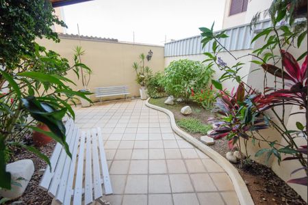 Apartamento para alugar com 112m², 3 quartos e 1 vaga