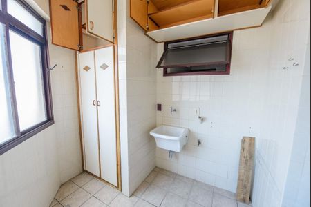 Apartamento para alugar com 112m², 3 quartos e 1 vaga