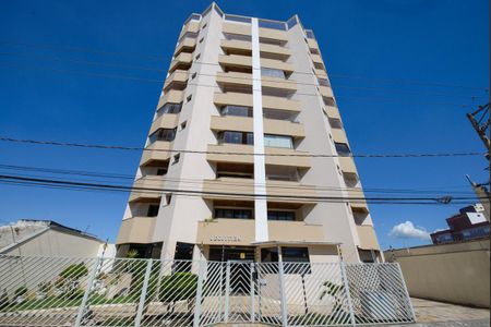 Apartamento para alugar com 112m², 3 quartos e 1 vaga