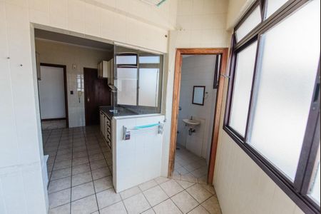 Apartamento para alugar com 112m², 3 quartos e 1 vaga