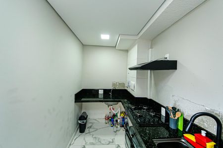 Sala/Cozinha de apartamento para alugar com 2 quartos, 32m² em Parque São Lourenço, São Paulo