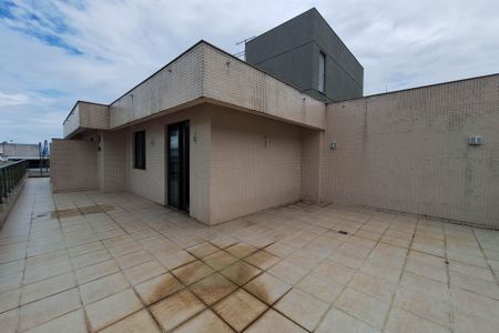 Apartamento para alugar com 250m², 2 quartos e 2 vagasCobertura