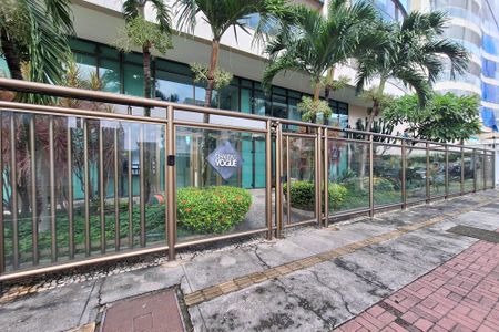 Apartamento para alugar com 250m², 2 quartos e 2 vagasFachada