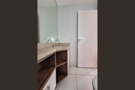 Apartamento para alugar com 250m², 2 quartos e 2 vagasBanheiro da Suíte 2