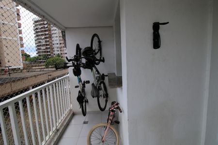 Apartamento à venda com 62m², 2 quartos e 1 vagaVaranda