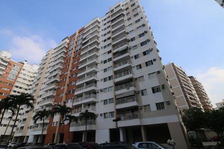 Apartamento à venda com 62m², 2 quartos e 1 vagaFachada do bloco