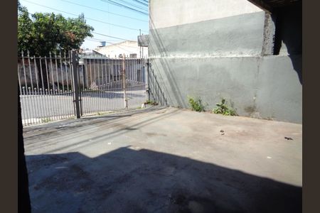 Casa à venda com 179m², 4 quartos e 6 vagas Casa à venda com 179m², 4 quartos e 6 vagasGARAGEM