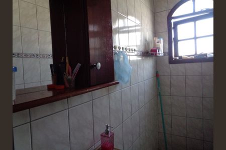WC de casa à venda com 4 quartos, 179m² em Bandeiras, Osasco