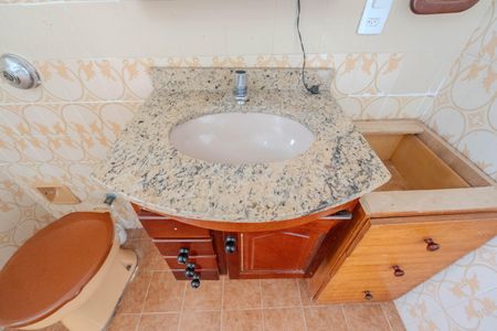 Apartamento para alugar com 130m², 2 quartos e sem vagaBanheiro