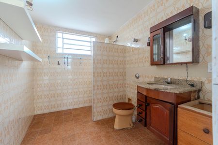 Apartamento para alugar com 130m², 2 quartos e sem vagaBanheiro