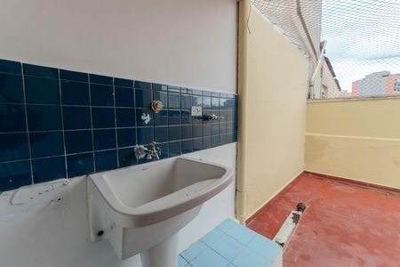 Apartamento para alugar com 130m², 2 quartos e sem vagaÁrea de Serviço