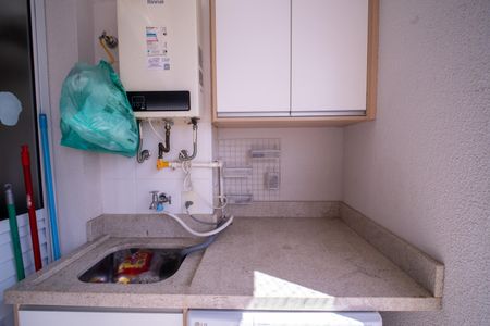 Apartamento à venda com 41m², 2 quartos e 1 vaga Apartamento à venda com 41m², 2 quartos e 1 vagaÁrea de serviço