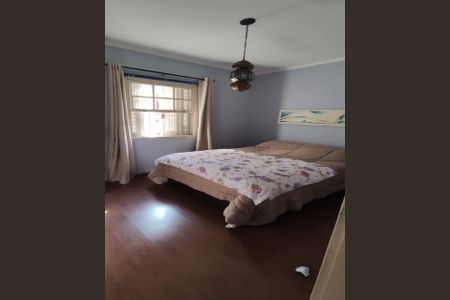 DORMITORIO de casa à venda com 2 quartos, 300m² em Centro, Osasco