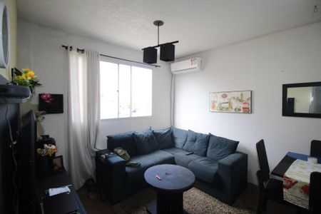 Sala de apartamento para alugar com 2 quartos, 44m² em Sarandi, Porto Alegre