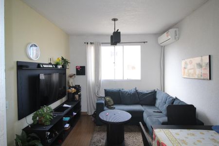 Sala de apartamento para alugar com 2 quartos, 44m² em Sarandi, Porto Alegre