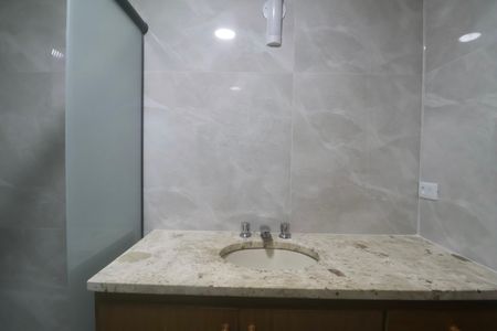 Apartamento para alugar com 110m², 3 quartos e 2 vagasBanheiro Social