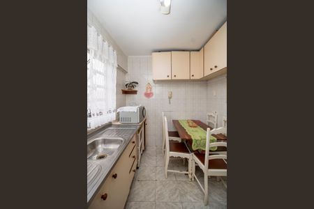 Apartamento à venda com 63m², 2 quartos e 1 vaga Apartamento à venda com 63m², 2 quartos e 1 vagaCozinha