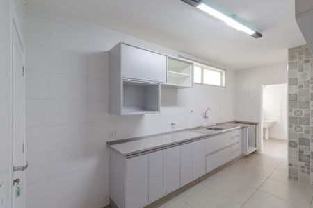 Apartamento para alugar com 94m², 2 quartos e 1 vagaCozinha