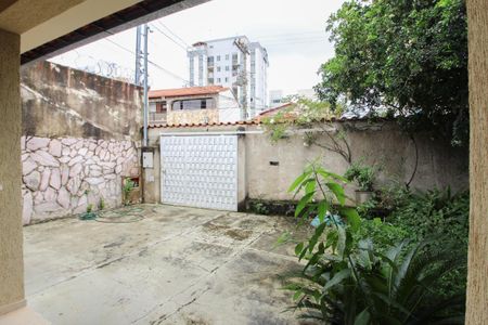 Casa para alugar com 100m², 3 quartos e 2 vagas Casa para alugar com 100m², 3 quartos e 2 vagasGaragem
