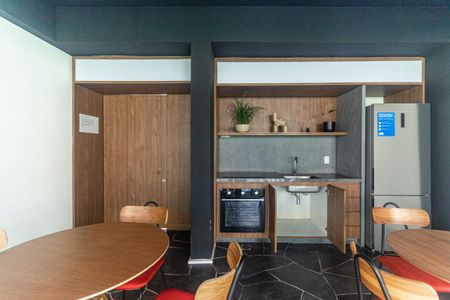 Studio à venda com 25m², 1 quarto e sem vaga Studio à venda com 25m², 1 quarto e sem vagaSalão de Festas