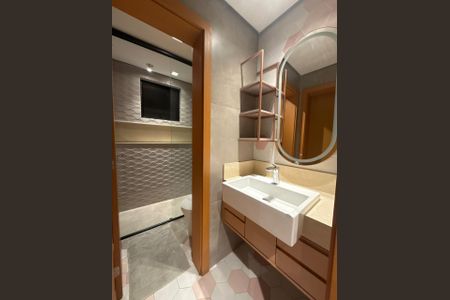 Apartamento à venda com 259m², 4 quartos e 3 vagasBanheiro 