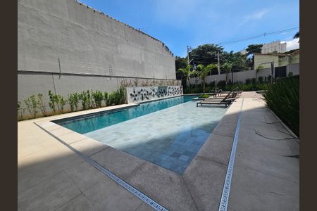 Apartamento à venda com 64m², 2 quartos e 1 vagaÁrea comum - Piscina