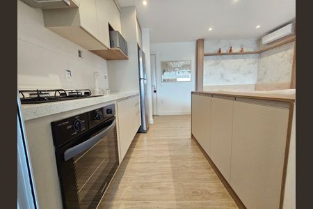 Apartamento à venda com 64m², 2 quartos e 1 vagaCozinha