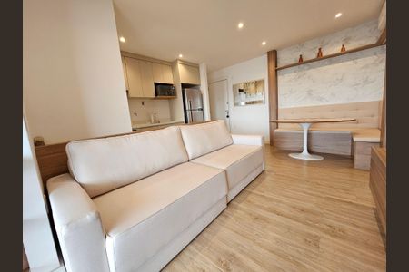 Apartamento à venda com 64m², 2 quartos e 1 vagaSala