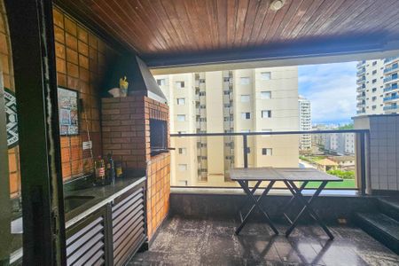 Apartamento para alugar com 160m², 3 quartos e 1 vaga