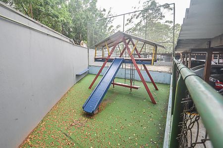 Apartamento para alugar com 55m², 2 quartos e 1 vagaÁrea comum - Playground