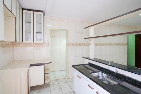 Apartamento para alugar com 120m², 2 quartos e 4 vagasCozinha