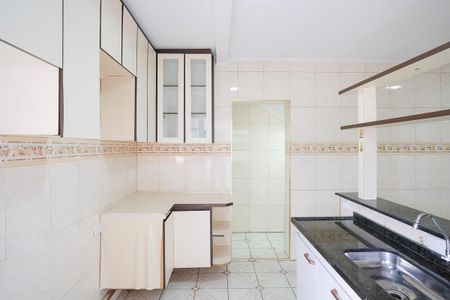 Apartamento para alugar com 120m², 2 quartos e 4 vagasCozinha