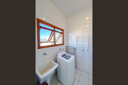 Casa à venda com 180m², 1 quarto e 1 vagaÁrea de Serviço