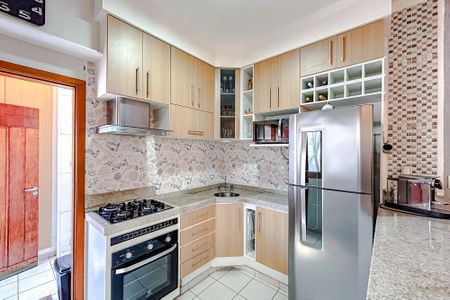 Casa à venda com 180m², 1 quarto e 1 vagaCozinha