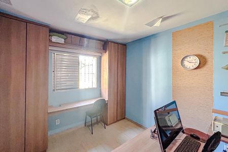 Casa à venda com 180m², 1 quarto e 1 vagaEscritório