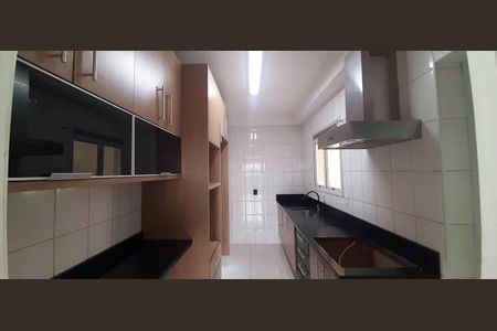 Apartamento à venda com 88m², 3 quartos e 2 vagas Apartamento à venda com 88m², 3 quartos e 2 vagasCozinha