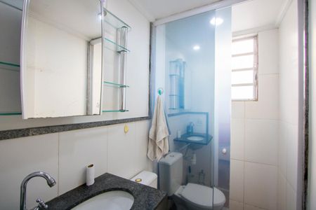 Apartamento à venda com 130m², 3 quartos e 1 vaga Apartamento à venda com 130m², 3 quartos e 1 vagaBanheiro do quarto 1