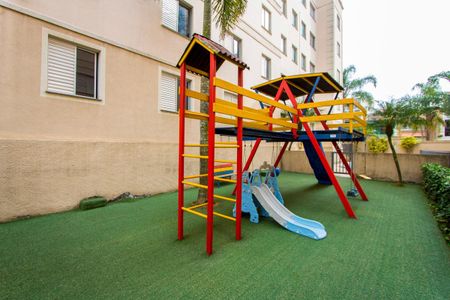 Apartamento à venda com 130m², 3 quartos e 1 vaga Apartamento à venda com 130m², 3 quartos e 1 vagaÁrea comum - Playground